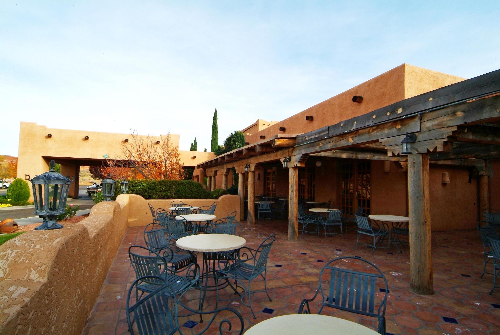 Courtyard Page At Lake Powell Hotell Exteriör bild