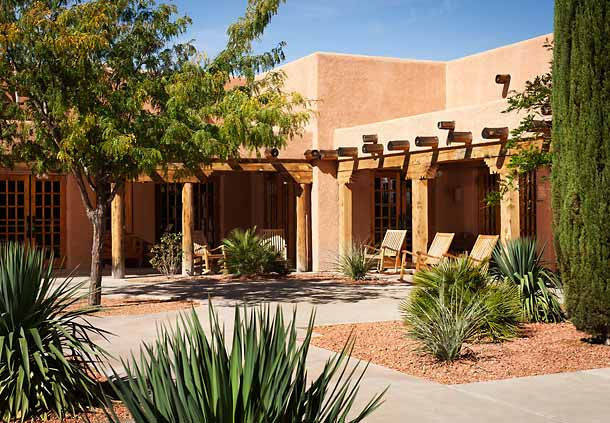 Courtyard Page At Lake Powell Hotell Exteriör bild